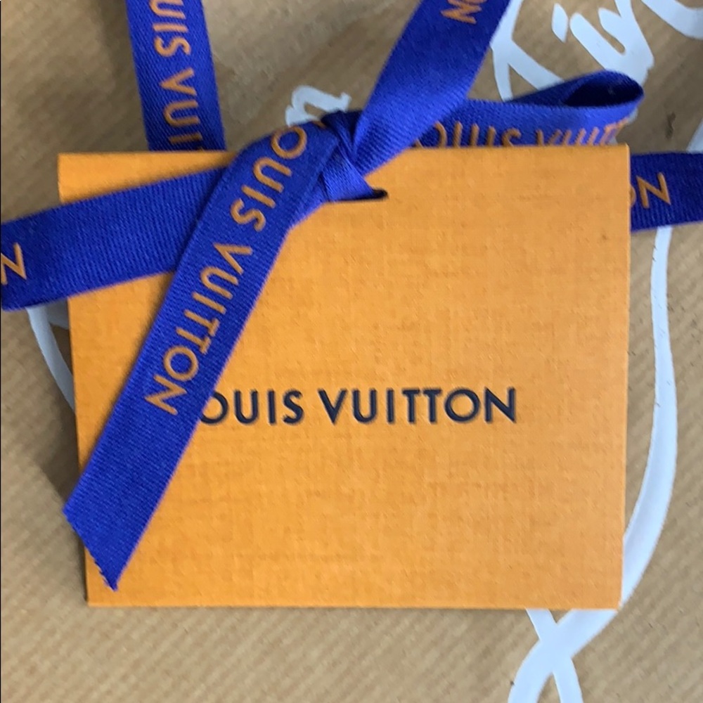 Louis Vuitton gift card holder
